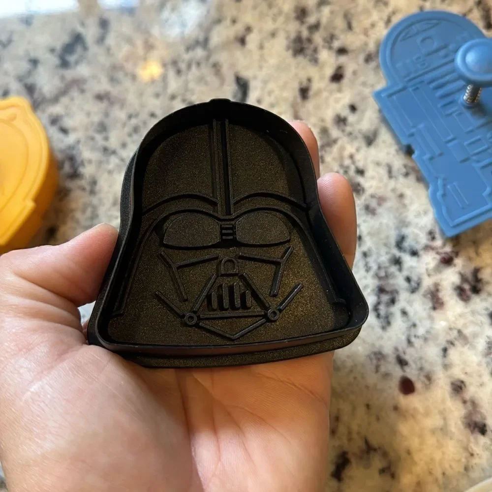 Williams Sonoma Star Wars Cookie Cut Outs